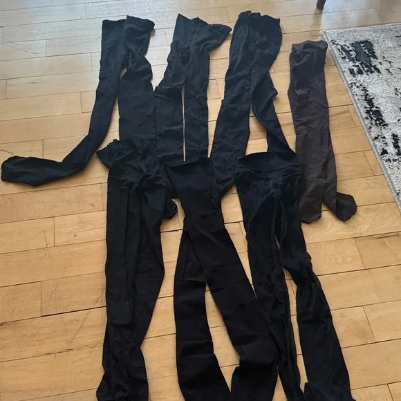 Set of 6 Black and 1 Brown Tights Collection